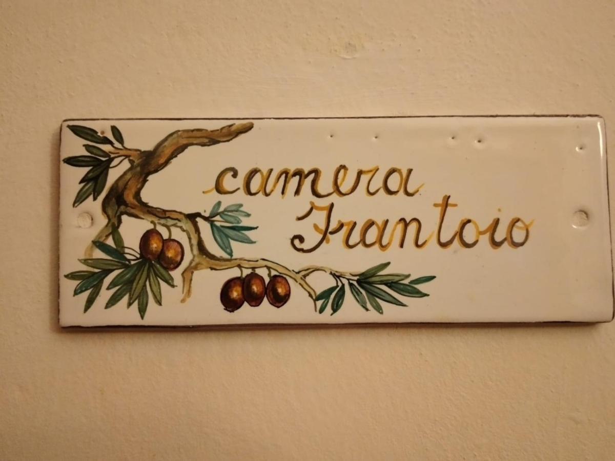 B&B L'Oliveto ลูชินญาโน ภายนอก รูปภาพ